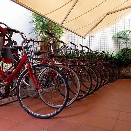 Hannover 4* גראדו