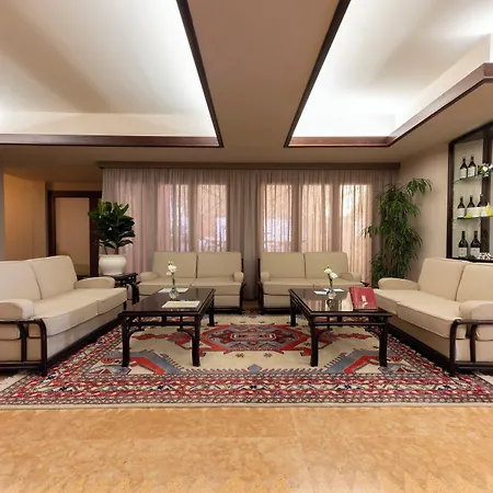 Hannover 4* גראדו