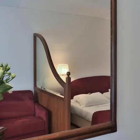 Hannover מלון 4*