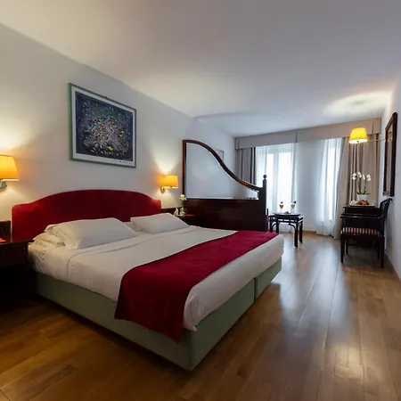 Hannover 4* Grado