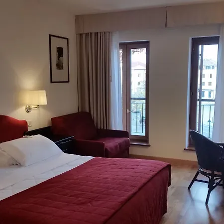Hannover Szálloda 4*