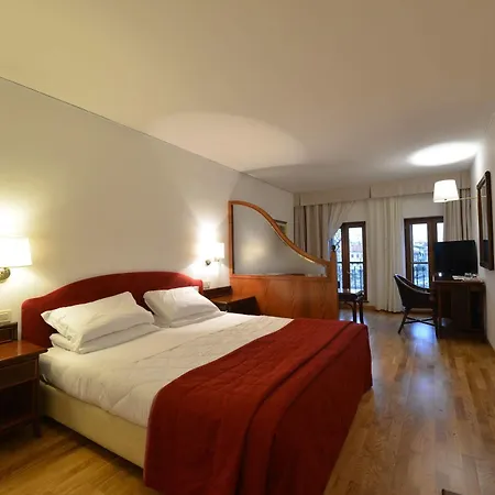 Hannover Hotell 4*