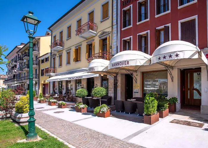 汉诺威酒店 4*